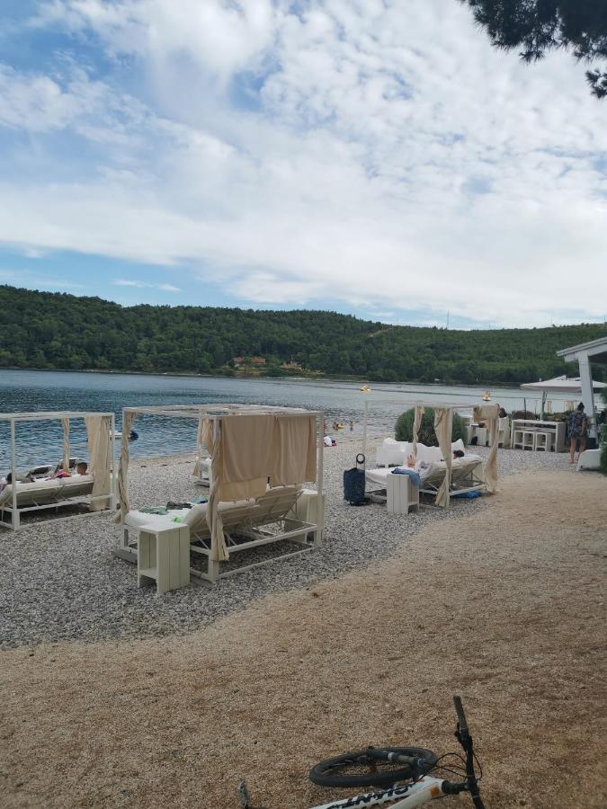 Camper For Two Hotel บานโจเล ภายนอก รูปภาพ